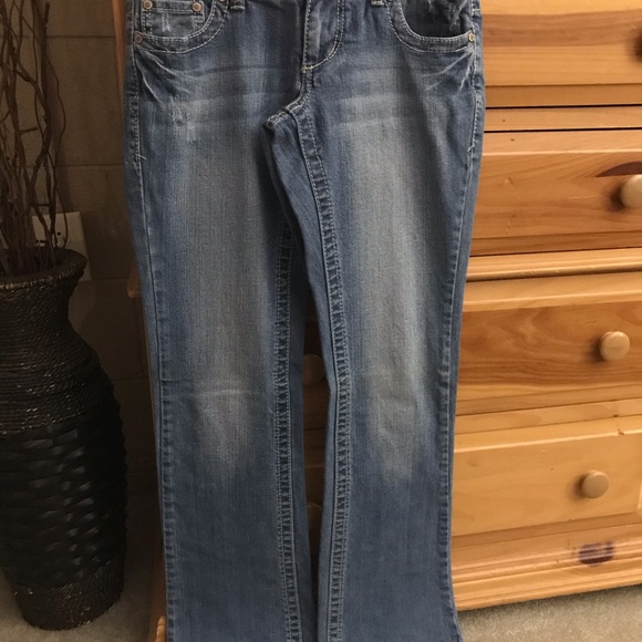 Maurices boot cut size 0R - Picture 2 of 4